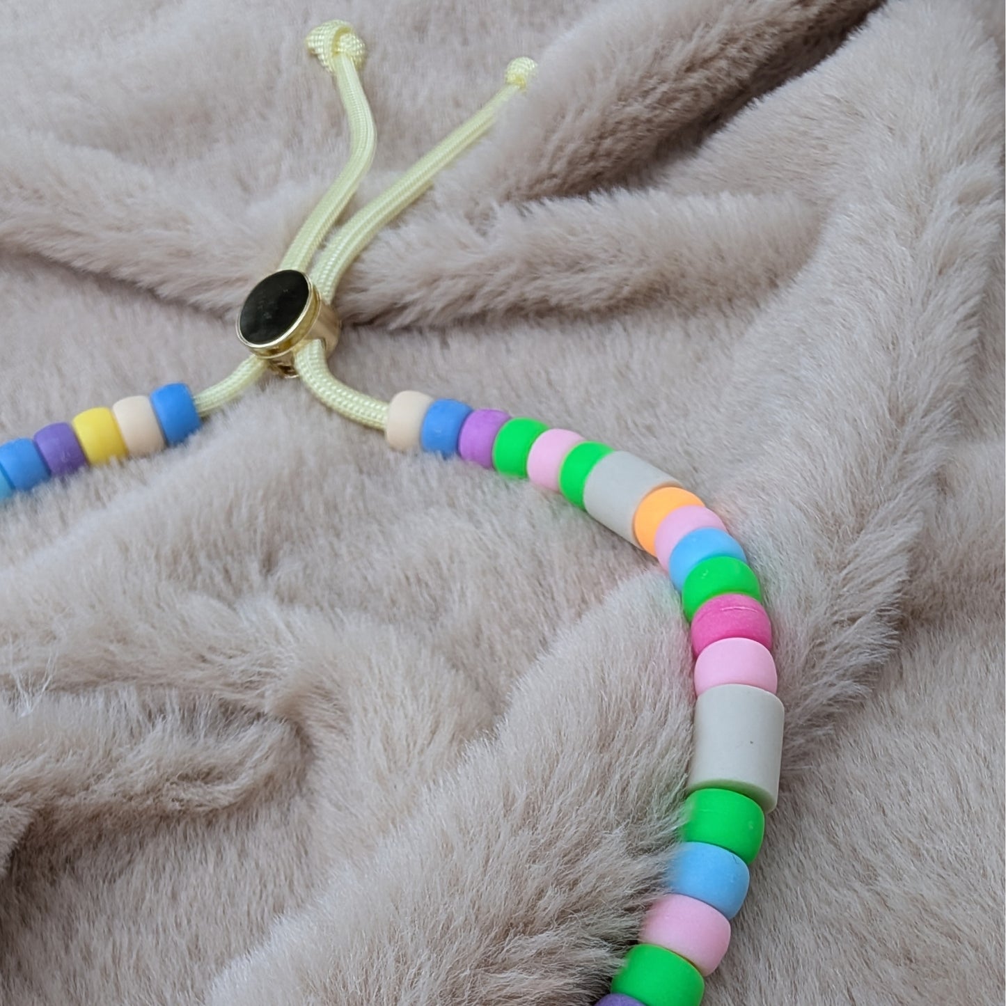 Hundekette mit EM Keramik "Kunterbunt"