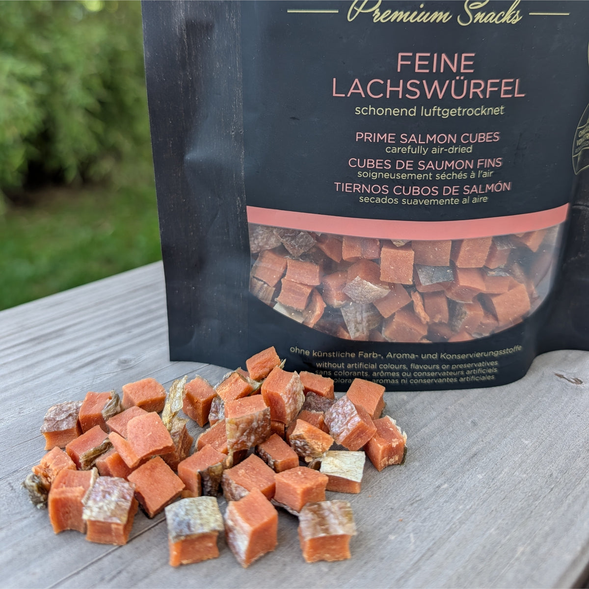 SNACKIES Lachswürfel